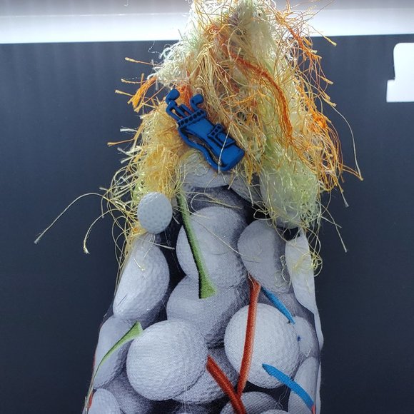 Gold Gnome - Picture 2 of 3